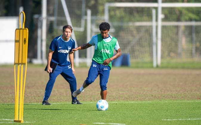 Football, Men, Season 2024 2025, 2 Bundesliga, Hertha BSC, Training, f l Co Coach Jaime Monroy Hertha BSC , Jeremy Dudziak Hertha BSC , 17 09 2024, Copyright: xMatthiasxKochx
