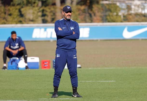 Coach Cristian Fiel, Hertha BSC, Germany, Berlin, Sportpark, Football, Men, Season 2024 2025, 2 Bundesliga, Hertha BSC, Training