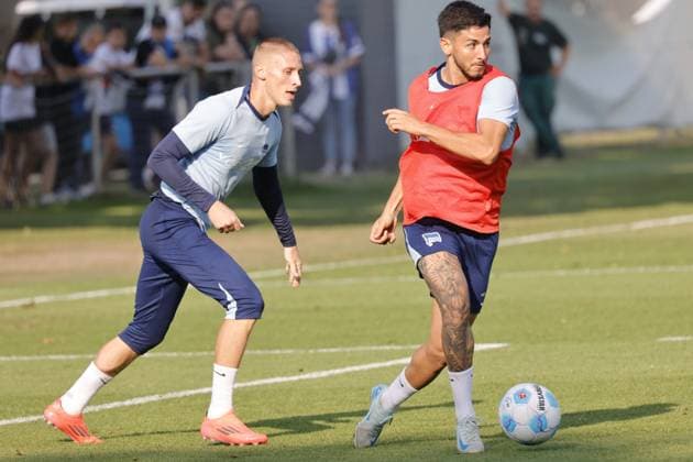Palko Dardai, Kevin Sessa, Germany, Berlin, Sportpark, Football, Men, Season 2024 2025, 2 Bundesliga, Hertha BSC, Training