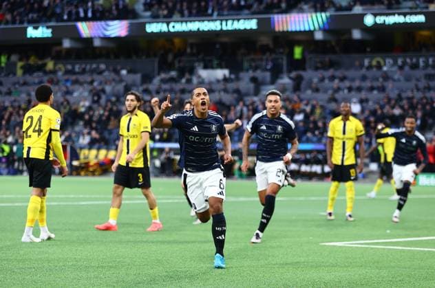 Youri Tielemans of Aston Villa celebrates scoring the opening goal Young Boys v Aston Villa, UEFA Champions League, Group Stage, Football, Wankdorf Stadium, Bern, Switzerland, 17 Sep 2024 EDITORIAL USE ONLY No use with unauthorised audio, video, data, fixture lists, club league logos or live services. Online in-match use limited to 120 images, no video emulation. No use in betting, games or single club league player publications. Copyright: xMichaelxZemanek Shutterstockx 14722110v