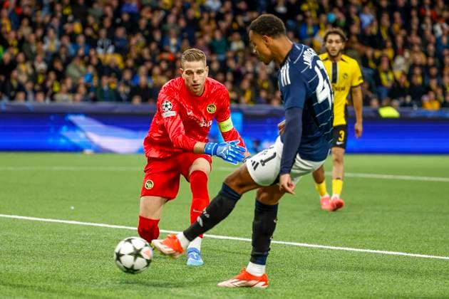 0 2 Goal for Aston Villa by Jacob Ramsey Aston Villa, 41 , Soccer, UEFA Champions League, Matchday 1, 2024 2025, Young Boys Bern vs Aston Villa, 17 09 2024, Stadion Wankdorf, Bern, Switzerland Bern Stadion Wankdorf Bern Switzerland Copyright: xGrantxHubbsx