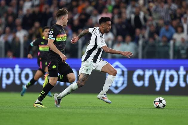 Juventus Fc - PSV Nico Gonzalez of Juventus Fc in action during the Uefa Champions League 2024-25 match beetween Juventus Fc and PSV at Allianz Stadium on September 17, 2024 in Turin, Italy . Torino Allianz Stadium Italy Copyright: xMarcoxCanonierox