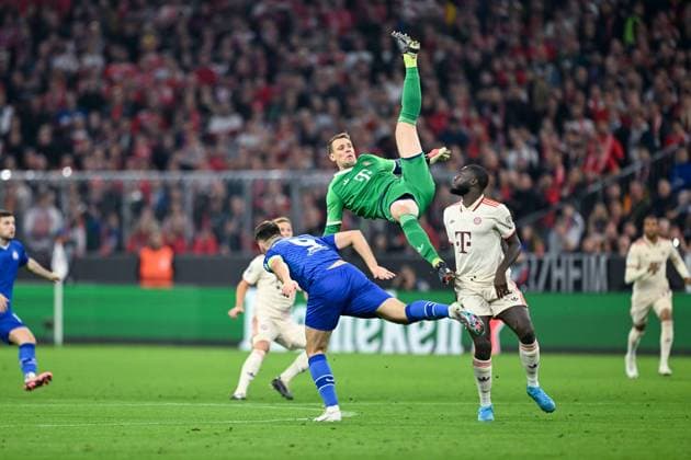 17 09 2024, Football, Champions League, 1 Matchday, Season 2024 2025, FC Bayern Munich Dinamo Zagreb, Bruno Petkovic Dinamo Zagreb , Goalkeeper Manuel Neuer FC Bayern Munich xRHR PHOTO TKx Copyright: RHR-FOTOx RHR-FOTO TK
