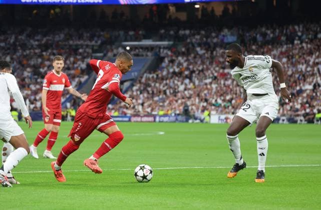 Enzo Millot VfB Stuttgart 8 , Antonio Ruediger Real Madrid 22 , ESP, Real Madrid vs VfB Stuttgart, Champions League, Football, 1 Round, Season 2024 25, 17 09 2024, ESP, Real Madrid vs VfB Stuttgart, Champions League, Football, 1 Matchday, Season 2024 25, 17 09 2024 Madrid Copyright: xEibner-Pressefoto joergxNiebergax EP_JNL