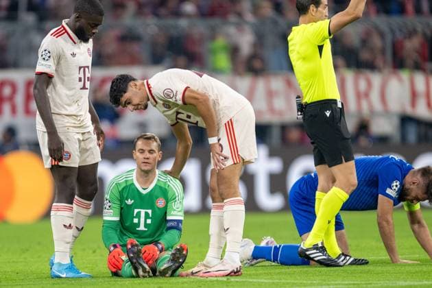 Manuel Neuer 1 FC Bayern Muenchen after the collision with a Zagreb player, FC Bayern Muenchen vs GNK Dinamo Zagreb, Football, UEFA Champions League, 1 Matchday, 17 09 2024 DFB regulations prohibit any use of photographs as image sequences and or quasi video Muenchen Bayern Germany Copyright: xkolbert-press UlrichxGamelx