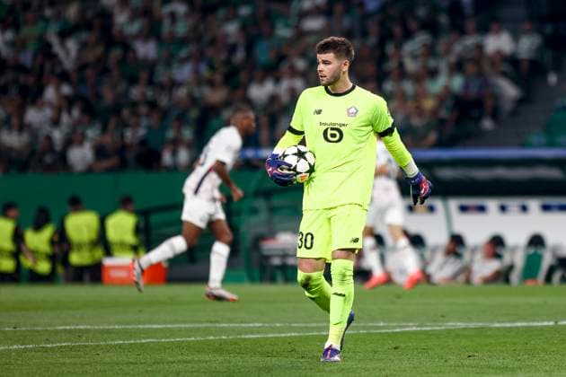 Lucas Chevalier goalkeeper of Lille OSC during the UEFA Champions League football match between Sporting CP and LOSC Lille at the Jose Alvalade stadium in Lisbon on September 17, 2024 UEFA Champions League - Sporting CP vs LOSC Lille (Valter Gouveia SPP) Copyright: xValterxGouveia SPPx spp-en-VaGo-VG_L0475