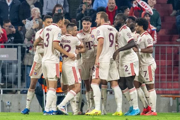 Goal celebration Jamal Musiala 42 FC Bayern Muenchen , Minjae Kim 3 FC Bayern Muenchen , Raphael Guerreiro 22 FC Bayern Muenchen , Aleksandar Pavlovic 45 FC Bayern Muenchen , Harry Kane 9 FC Bayern Muenchen , 2 , Serge Gnabry 7 FC Bayern Muenchen , FC Bayern Muenchen vs GNK Dinamo Zagreb, Football, UEFA Champions League, Matchday 1, 17 09 2024 DFB regulations prohibit any use of photographs as image sequences and or quasi video Muenchen Bayern Germany Copyright: xkolbert-press UlrichxGamelx