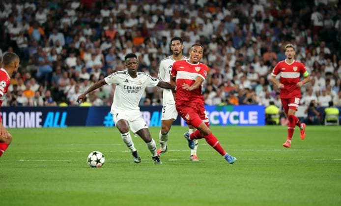 17 09 24 Real Madrid VfB Stuttgart Spain, Madrid, 17 09 2024, Football, UEFA Champions League, Real Madrid VfB Stuttgart v l Vinicius Junior Real Madrid , Jamie Leweling VfB Stuttgart