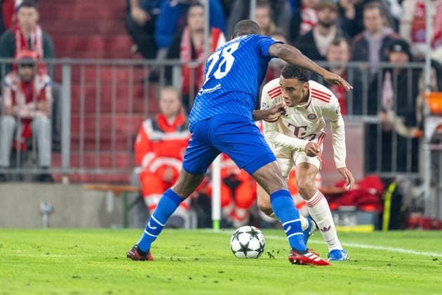 Kevin Theophile Catherine 28 GNK Dinamo Zagreb in duel with Jamal Musiala 42 FC Bayern Muenchen , FC Bayern Muenchen vs GNK Dinamo Zagreb, Football, UEFA Champions League, 1 Matchday, 17 09 2024 DFB regulations prohibit any use of photographs as image sequences and or quasi video Muenchen Bayern Germany Copyright: xkolbert-press UlrichxGamelx