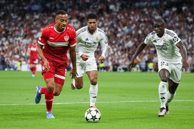 Jude Bellingham Real Madrid 5 Jamie Leweling VfB Stuttgart 18 ESP, Real Madrid vs VfB Stuttgart, Champions League, Football, Matchday 1, Season 2024 25, 17 09 2024 ESP, Real Madrid vs VfB Stuttgart, Champions League, Football, Matchday 1, Season 2024 25, 17 09 2024 Madrid Copyright: xEibner-Pressefoto joergxNiebergax EP_JNL