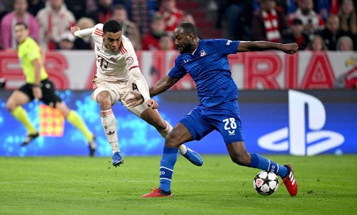 FOOTBALL CHAMPIONS LEAGUE SEASON 2024 2025 Preliminary Round 1 Matchday FC Bayern Muenchen Dinamo Zagreb 17 09 2024 Jamal Musiala left, FC Bayern Muenchen v Kevin Theophile Catherine right, Dinamo Zagreb