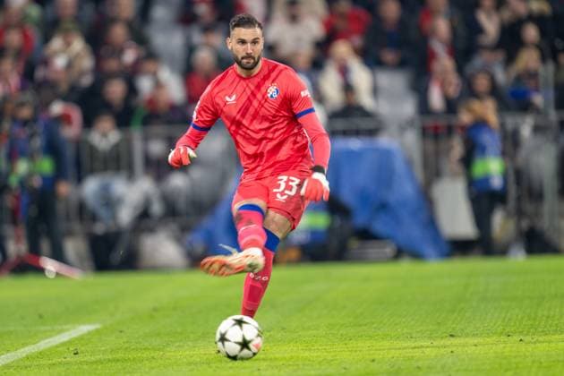 Ivan Nevestic 33 GNK Dinamo Zagreb , FC Bayern Muenchen vs GNK Dinamo Zagreb, Football, UEFA Champions League, 1 Matchday, 17 09 2024 DFB regulations prohibit any use of photographs as image sequences and or quasi video Muenchen Bayern Germany Copyright: xkolbert-press UlrichxGamelx