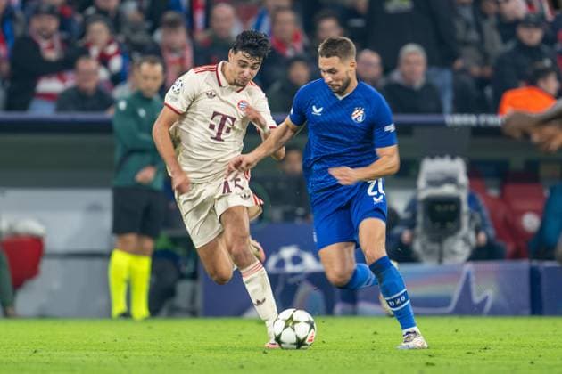 Aleksandar Pavlovic 45 FC Bayern Muenchen , Stefan Ristovski 22 GNK Dinamo Zagreb , FC Bayern Muenchen vs GNK Dinamo Zagreb, Football, UEFA Champions League, 1 Matchday, 17 09 2024 DFB regulations prohibit any use of photographs as image sequences and or quasi video Muenchen Bayern Germany Copyright: xkolbert-press UlrichxGamelx