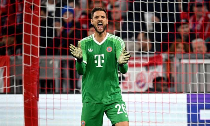 FOOTBALL CHAMPIONS LEAGUE SEASON 2024 2025 Preliminary round 1 Matchday FC Bayern Muenchen Dinamo Zagreb 17 09 2024 Goalkeeper Sven Ulreich FC Bayern Muenchen