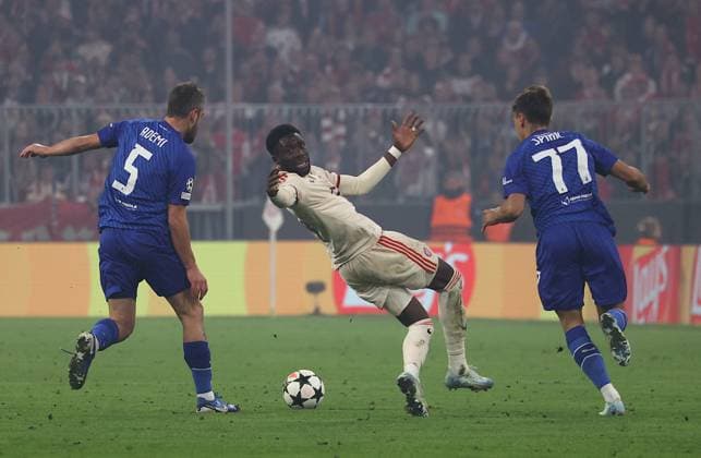 Bayerns 19 Alphonso DAVIES Football, UEFA Champions League, FC Bayern München GNK Dinamo Zagreb,1 Matchday, Season 2024 2025, on 17 09 2024, in Munich, A L L I A N Z A R E N A, Germany Source Copyright Credit Oryk HAIST xFUSSBALL-BAYERN-ZAGREBx