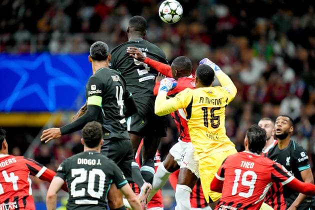 AC Milan v Liverpool FC - UEFA Champions League 2024 25 Ibrahima Konate of Liverpool FC scores first goal during the UEFA Champions League 2024 25 League Phase MD1 match between AC Milan and Liverpool FC at Stadio San Siro on September 17, 2024 in Milan, Italy. Milan Stadio Giuseppe Meazza Florence Italy Copyright: xGiuseppexMaffiax UCL_Milan-Liverpool_59
