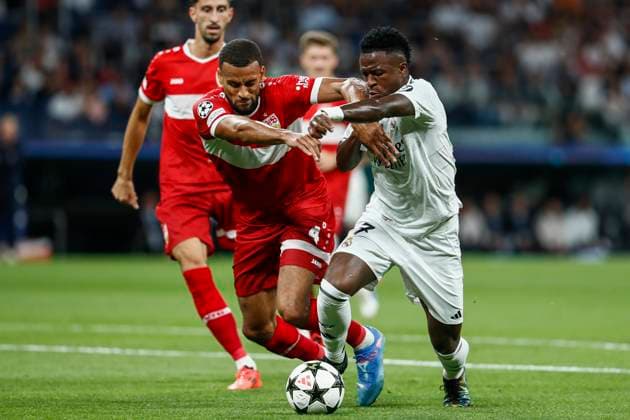September 17, 2024, Madrid, Madrid, SPAIN: Josha Vagnoman of Stuttgart and Vinicius Junior of Real Madrid in action during the UEFA Champions League 2024 25 League Phase MD1 match between Real Madrid CF and VfB Stuttgart at Estadio Santiago Bernabeu on September 17, 2024 in Madrid, Spain. Madrid SPAIN - ZUMAa181 20240917_zaa_a181_113 Copyright: xIrinaxR.xHipolitox