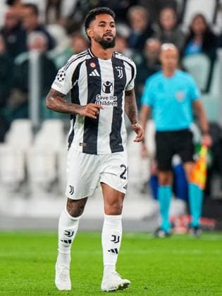 TURINE - Douglas Luiz of Juventus FC during the UEFA Champions league match between Juventus FC and PSV Eindhoven at Allianz Stadium on Sept. 17, 2024 in Turin, Italy. ANP TOBIAS KLEUVER UEFA Champions League 2024 25 xVIxANPxSportx xxANPxIVx 508725457 originalFilename: 508725457.jpg