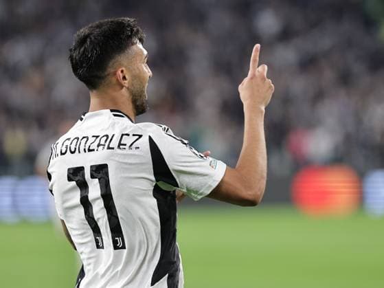 Juventus v PSV Eindhoven - UEFA Champions League 2024 25 League Phase MD1 Nico Gonzalez during the Champions League 2024-2025 match between Juventus and PSV Eindhoven in Torino, Italy, on September 17, 2024 Turin ITA Italy  Copyright: xLorisxRosellix originalFilename:roselli-juventus240917_np9AK.jpg