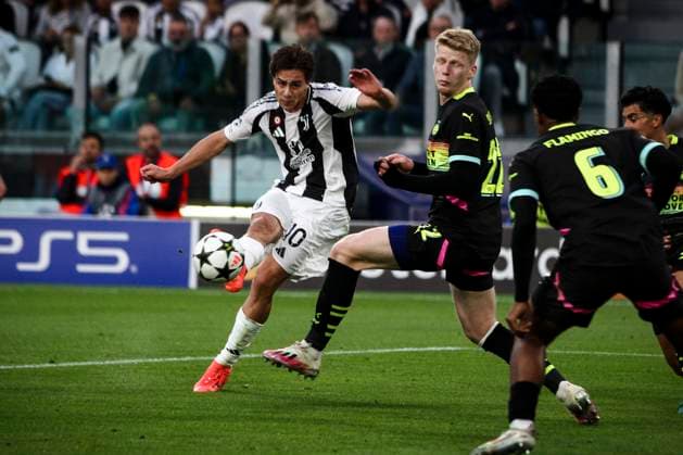 Juventus v PSV Eindhoven - UEFA Champions League 2024 25 League Phase MD1 Juventus forward Kenan Yildiz (10) scores his goal to make it 1-0 during the UEFA Champions League league phase football match number 1 between Juventus and PSV at the Allianz Stadium in Turin, Piedmont, Italy, on September 17, 2024. Turin Piedmont Italy  Copyright: xMatteoxBottanellix originalFilename:bottanelli-juventus240917_np4sj.jpg