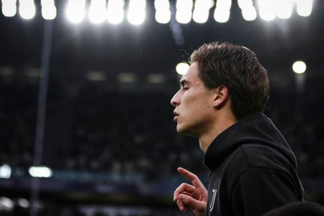 Juventus v PSV Eindhoven - UEFA Champions League 2024 25 League Phase MD1 Juventus forward Kenan Yildiz (10) looks on during the UEFA Champions League league phase football match number 1 between Juventus and PSV in Turin, Italy, on September 17, 2024, at the Allianz Stadium. Turin Piedmont Italy  Copyright: xMatteoxBottanellix originalFilename:bottanelli-juventus240917_npBL7.jpg