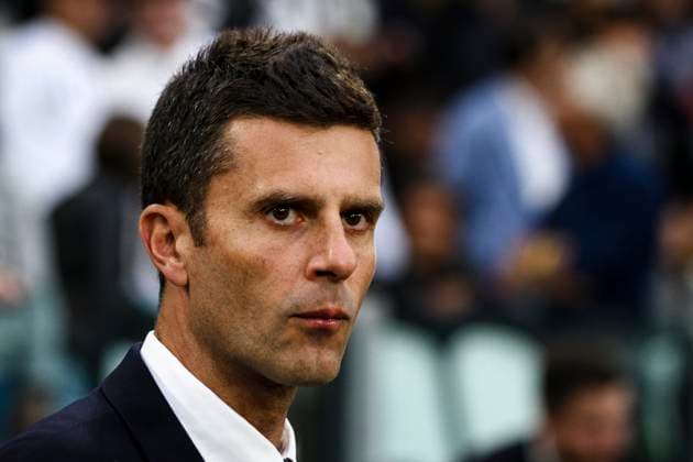 Juventus v PSV Eindhoven - UEFA Champions League 2024 25 League Phase MD1 Juventus coach Thiago Motta looks on during the UEFA Champions League league phase football match number 1 between Juventus and PSV in Turin, Italy, on September 17, 2024, at the Allianz Stadium. Turin Piedmont Italy  Copyright: xMatteoxBottanellix originalFilename:bottanelli-juventus240917_npYJg.jpg