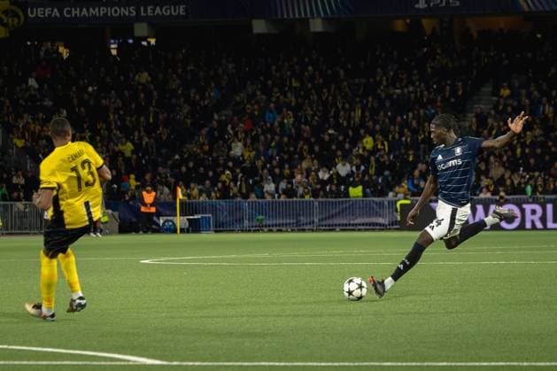 Bern, Switzerland, September 17st 2024: Goalscorer Amadou Onana (24 Aston Villa) during the UEFA Champions League football match between BSC Young Boys and Aston Villa at Stadion Wankdorf in Bern, Switzerland. Philipp Kresnik (Philipp Kresnik SPP) Copyright: xPhilippxKresnikx xSPPx spp-en-PhKrSp-_KRE4367