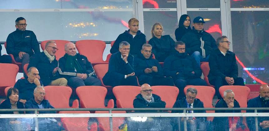 Karl-Heinz RUMMENIGGE (Mitglied Aufsichtsrat FCB AG) Uli HOENESS (former FCB President ), Ehrenpräsident, Herbert HAINER, FCB president and Ex CEO Adidas Dr. Michael Diederich, managing financial director FCB , Finanzvorstand und stellvertretender Vorstandsvorsitzender, Max Eberl , Sportvorstand und Manager FC Bayern, Jan-Christian Dreesen , CEO Vorstandsvorsitzender FCB in the group league match FC BAYERN MUENCHEN - DINAMO ZAGREB 9-2 of football UEFA Champions League in season 2024 2025 in Munich, Sep 17, 2024 , FCB, 1. Spieltag, München