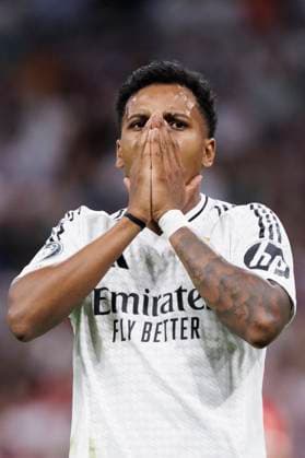 UEFA CHAMPIONS LEAGUE - Real Madrid vs VfB Stuttgart MADRID, SPAIN - SEPTEMBER 17: Rodrygo Goes of Real Madrid reacts to a missed opportunity during the UEFA CHAMPIONS LEAGUE 2024 25 match between Real Madrid and VfB Stuttgart at Santiago Bernabeu Stadium. (Photo by Guillermo Martinez) Madrid Santiago BernabŽu Stadium Spain Copyright: xGuillermoxMartinezx
