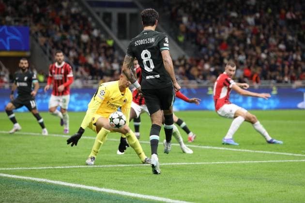 September 17, 2024, Milan, Lombardy, Italy: DOMINIK SZOBOSZLAI of LIVERPOOL FC during Matchday 1 of 8 of the UEFA Champions League 2024 2025 between AC MILAN and LIVERPOOL FC at San Siro in Milan, Italy Milan Italy - ZUMAc179 20240917_zep_c179_114 Copyright: xMickaelxChavetx