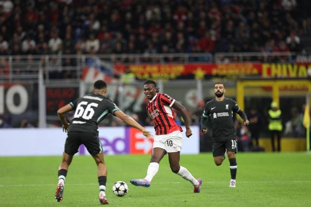 September 17, 2024, Milan, Lombardy, Italy: RAFAEL LEAO of AC MILAN during Matchday 1 of 8 of the UEFA Champions League 2024 2025 between AC MILAN and LIVERPOOL FC at San Siro in Milan, Italy Milan Italy - ZUMAc179 20240917_zep_c179_135 Copyright: xMickaelxChavetx