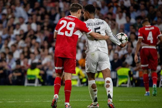 September 17, 2024, Madrid, Spain: Real Madrid s Jude Bellingham (5) and Anthony Rouault (29) fight for a ball during the 2024 25 UEFA Champions League group stage match between Real Madrid CF and VfB Stuttgart at Santiago BernabÃˆu Stadium Real Madrid defeated Stuttgart tonight at the Santiago Bernabeu stadium by 3 goals to 1 in the first match of the 2024-2025 UEFA Champions League. Madrid Spain - ZUMAs197 20240917_aaa_s197_275 Copyright: xDavidxCanalesx