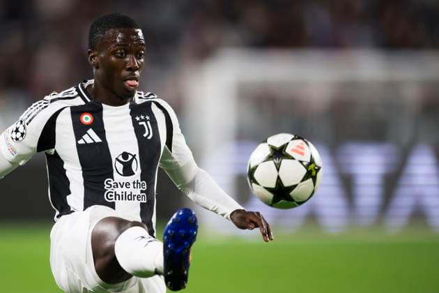 Juventus FC v PSV Eindhoven - UEFA Champions League Timothy Weah of Juventus FC in action during the UEFA Champions League football match between Juventus FC and PSV Eindhoven. Turin Italy Copyright: xNicolòxCampox