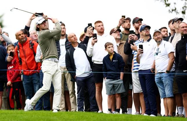 Former Footballer Gareth Bale. BMW PGA, Golf Herren Championship, Celebrity Pro-Am, Golf, Wentworth, Surrey, UK - 18 Sep 2024 EDITORIAL USE ONLY No use with unauthorised audio, video, data, fixture lists (outside the EU), club league logos or live services. Online in-match use limited to 45 images (+15 in extra time). No use to emulate moving images. No use in betting, games or Copyright: xJamesxMarsh Shutterstockx 14726391aj