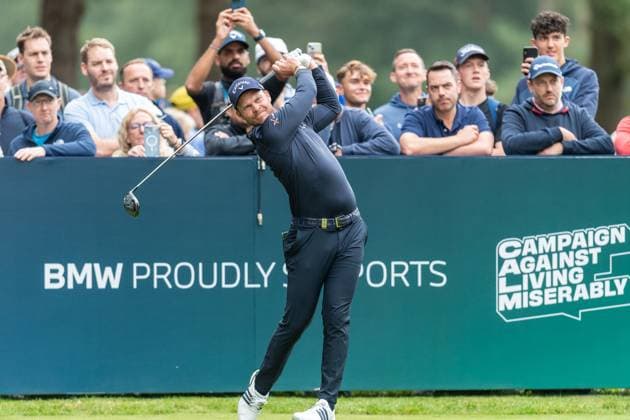 Danny Willett tees off on the 12th hole during Pro-Am day of the BMW PGA, Golf Herren Championship at the Wentworth Golf Club, Virginia Water, England on 17 September 2024. Copyright: xGrantxWinterx 41780033
