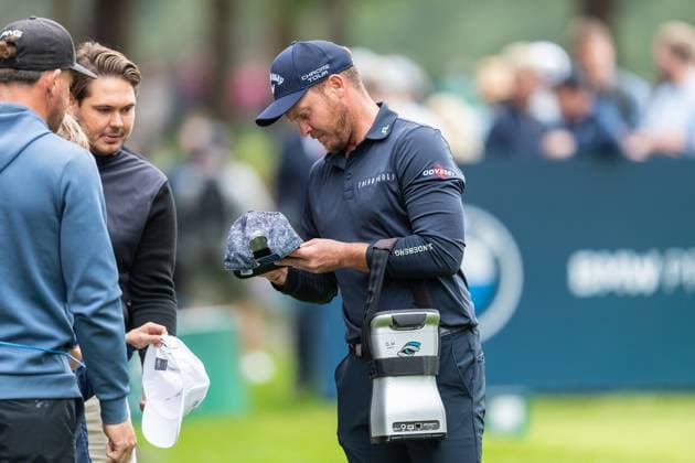 Danny Willett of England signs autographs during Pro-Am day of the BMW PGA, Golf Herren Championship at the Wentworth Golf Club, Virginia Water, England on 17 September 2024. Copyright: xGrantxWinterx 41780034