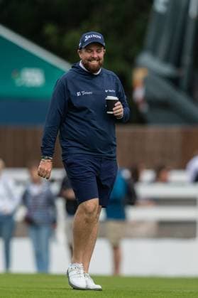 Shane Lowry of Ireland smiles as he walks along the 18th fairway during Pro-Am day of the BMW PGA, Golf Herren Championship at the Wentworth Golf Club, Virginia Water, England on 17 September 2024. Copyright: xGrantxWinterx 41780041