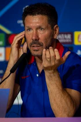 Champions League 2024 25 League Phase MD1: Atletico Madrid press conference, PK, Pressekonferenz Diego Pablo Simeone, head coach of Atletico de Madrid, seen speaking during the Atletico Madrid Press Conference ahead of their Champions League 2024 25 League Phase MD1 football match against RB Leipzig at Estadio Civitas Metropolitano on September 18, 2024 in Madrid, Spain. Madrid Estadio Civitas Metropolitano Madrid Spain Copyright: xAlbertoxGardinx AGardin_20240918_Football_Champions_Atletico_Madrid_PC_059