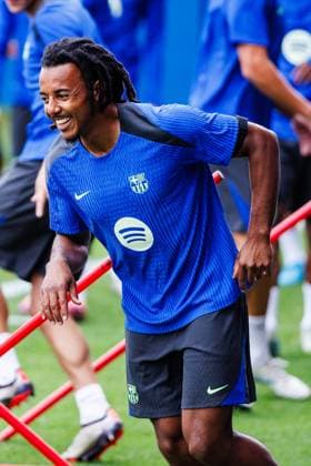 September 18, 2024, Sant Joan Despi, Barcelona, SPAIN: Jule Kounde of FC Barcelona, Barca gestures during the training sessions ahead UEFA Champions League, football match against AC Monaco at Ciudad Esportiva Joan Gamper on September 18, 2024 in Sant Joan Despi, Barcelona, Spain. Sant Joan Despi SPAIN - ZUMAa181 20240918_zaa_a181_105 Copyright: xJavierxBorregox