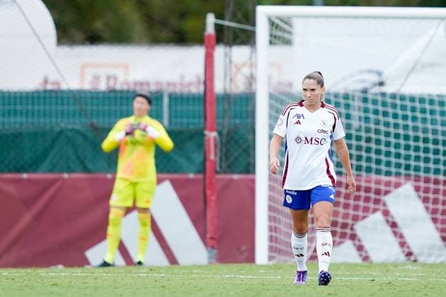 Rome, Italy, September 18th 2024: Sandrine Mauron (5 Servette) looks dejected and disappointed during the UEFA Womens Champions League Round 2 football match between AS Roma and Servette FCCF at Stadio Tre Fontane in Rome, Italy. (Daniela Porcelli SPP) Copyright: xDanielaxPorcellix xSPPx spp-en-DaPoSp-20240918-_DP18046