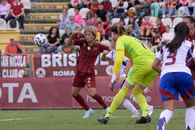 AS Roma s Moeka Minami during the UEFA Women& x2019;s Champions League 2024 2025 Round 2 between AS Roma vs Servette at the Tre Fontane stadium Rome on 18 September 2024. - Soccer.  Copyright: xFabrizioxCorradetti LaPressex