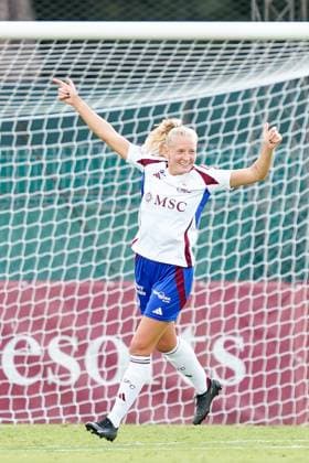 Rome, Italy, September 18th 2024: Cassandra Korhonen (9 Servette) celebrates after scoring her team s first goal during the UEFA Womens Champions League Round 2 football match between AS Roma and Servette FCCF at Stadio Tre Fontane in Rome, Italy. (Daniela Porcelli SPP) Copyright: xDanielaxPorcellix xSPPx spp-en-DaPoSp-20240918-_DP18169-2