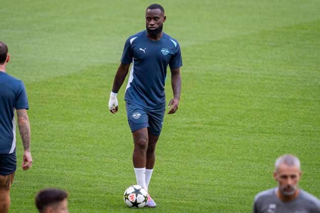 Champions League 2024 25 League Phase MD1: RB Leipzig Pitch Walk and press conference, PK, Pressekonferenz Lutsharel Geertruida seen training during the UEFA Champions League 2024 25 League Phase MD1 RB Leipzig training and press conference at Estadio Civitas Metropolitano on September 18, 2024 in Madrid, Spain. Madrid Estadio Civitas Metropolitano Madrid Spain Copyright: xAlbertoxGardinx AGardin_20240918_Football_Champions_Leipzig_PC_012