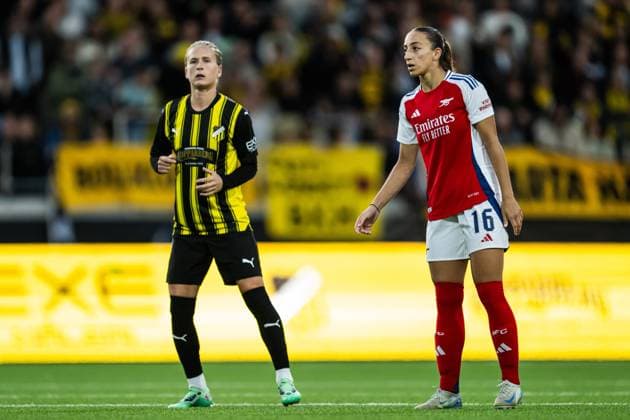 240918 Filippa Curmark of Häcken and Rosa Kafaji of Arsenal during the UEFA Women s Champions League qualifying match between Häcken and Arsenal on September 18, 2024 in Gothenburg Photo Mathias Bergeld BILDBYRAN kod MB MB0965 fotboll football soccer fotball champions league häcken arsenal dam bbeng kvalifikation qualification women kvinner bbauto  Copyright: MATHIASxBERGELD BB240918MB018