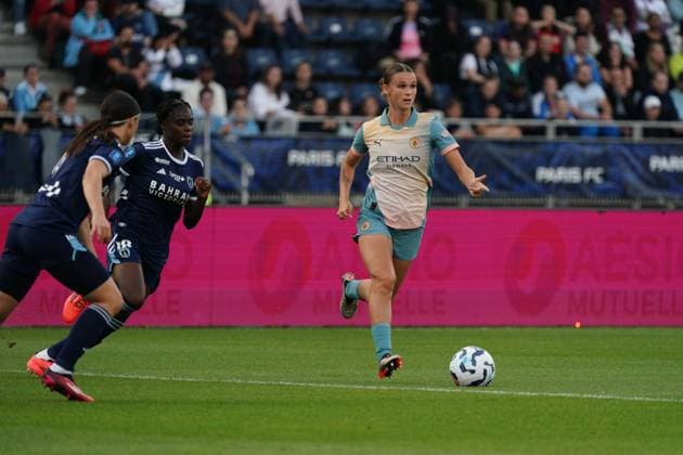 Vivianne Miedema of Man City Paris FC Women v Manchester City Women, UEFA Women s Champions League, Second Round, Football, Stade Charlety , Paris, France, 18 Sep 2024 EDITORIAL USE ONLY No use with unauthorised audio, video, data, fixture lists, club league logos or live services. Online in-match use limited to 120 images, no video emulation. No use in betting, games or single club league player publications.  Copyright: xDavexWinter Shutterstockx 14722161am