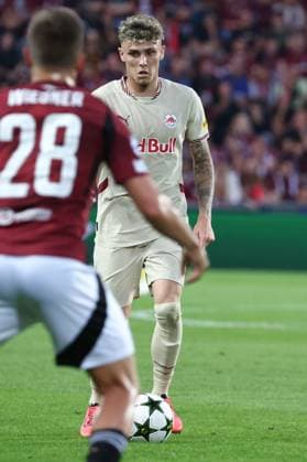 SOCCER - UEFA CL, Prag vs RBS PRAGUE,CZECH REPUBLIC,18.SEP.24 - SOCCER - UEFA Champions League, AC Sparta Prag vs Red Bull Salzburg. Image shows Bobby Clark (RBS).  GEPAxpictures xDavidxGeieregger