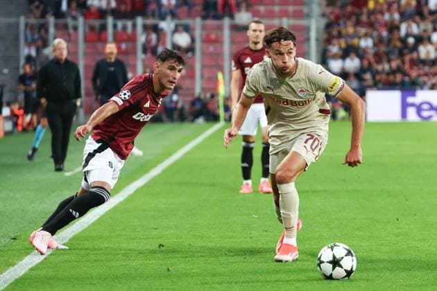SOCCER - UEFA CL, Prag vs RBS PRAGUE,CZECH REPUBLIC,18.SEP.24 - SOCCER - UEFA Champions League, AC Sparta Prag vs Red Bull Salzburg. Image shows Qazim Laci (Sparta) and Amar Dedic (RBS).  GEPAxpictures xDavidxGeieregger