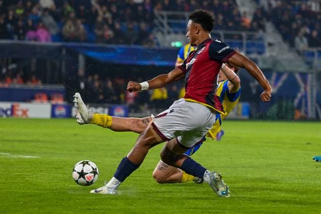 Bologna s Dan Ndoye portrait in action during Bologna FC vs FC Shakhtar Donetsk, UEFA Champions League football match in Bologna, Italy, September 18 2024  Copyright: xAlessioxMarini IPAxSportx xipa-ax xx IPA_49798328 IPA_Agency_IPA49798328