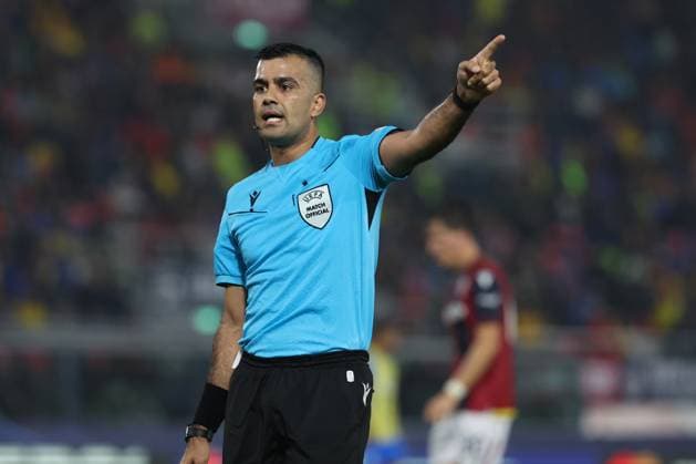 Bologna, Italy 18.09.2024 : referee Rohit Saggi during UEFA Champions League 2024-2025, day 1, football match Bologna FC 1909 - Shakhtar Donetsk at Renato Dall Ara stadium in Bologna on September 2024.  Copyright: xMarcoxIacobucci IPAxSportx xipa-x xx IPA_49799094 IPA_Agency_IPA49799094