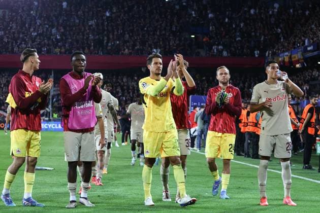 SOCCER - UEFA CL, Prag vs RBS PRAGUE,CZECH REPUBLIC,18.SEP.24 - SOCCER - UEFA Champions League, AC Sparta Prag vs Red Bull Salzburg. Image shows the disappointment of players of Salzburg.  GEPAxpictures xDavidxGeieregger
